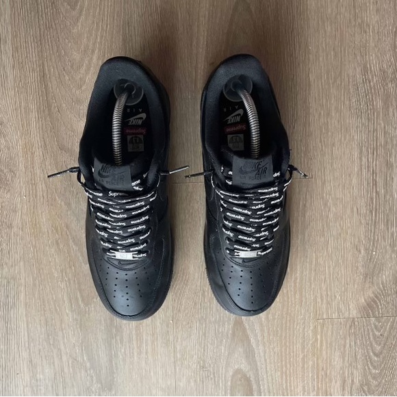 SOLD - SUPREME x AIR FORCE 1 LOW ‘LOGO BOX - BL VX ACK’ - Picture 2 of 9